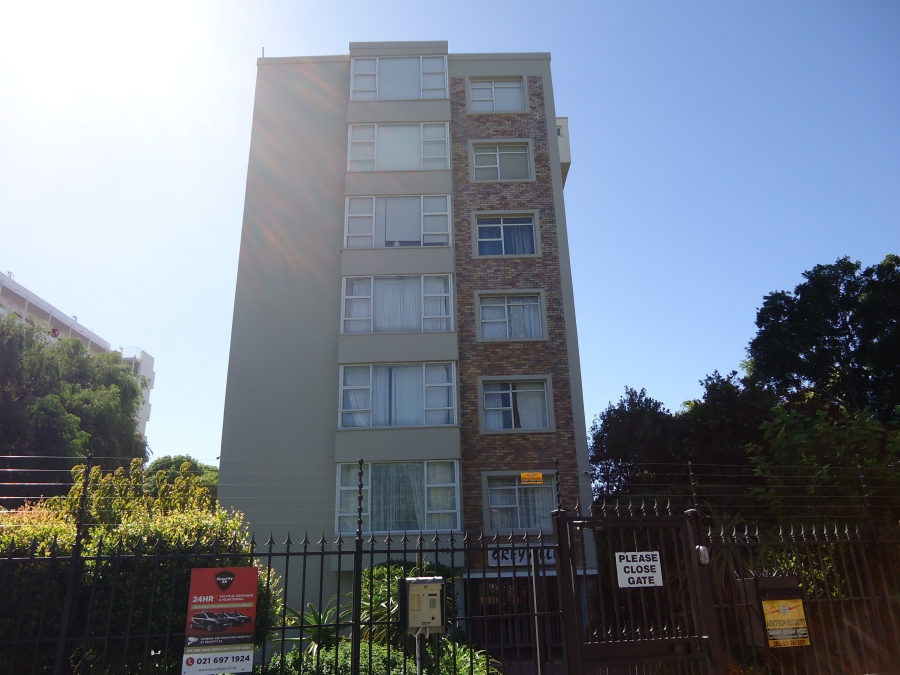 To Let 2 Bedroom Property for Rent in Kenilworth Western Cape